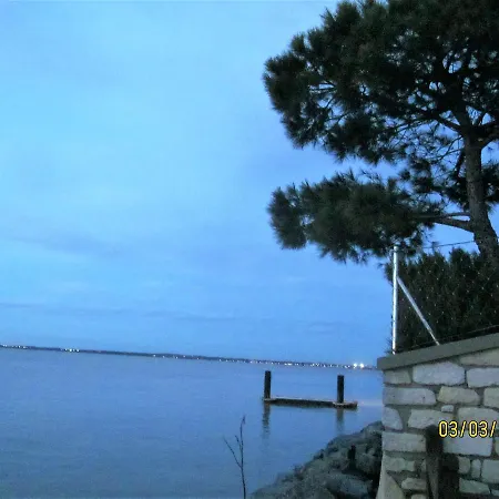 Villa, Jardin, Parkings, Mer A 100 M Villa *